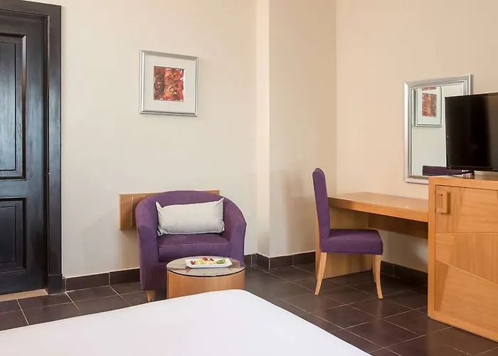 Otel Porto El Jabal 4*