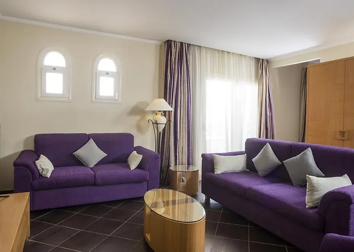 Porto El Jabal Otel 4*